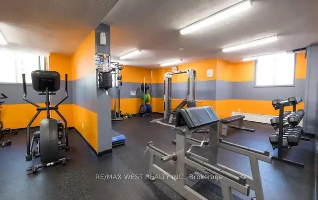 Additional image 30 of 85 Emmett Ave Unit 1405