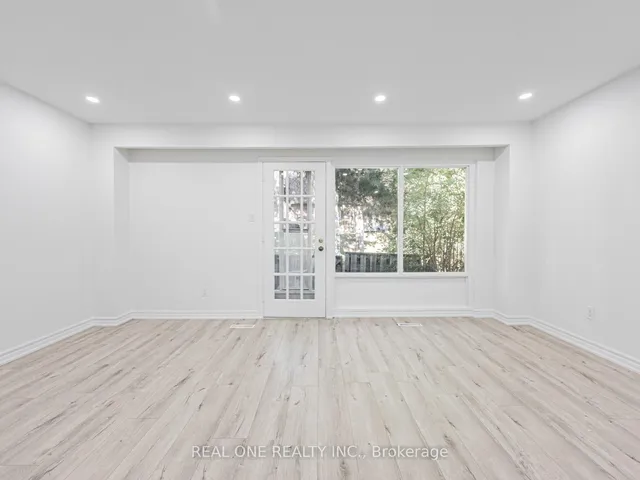 Additional image 8 of 441 Military Tr Unit 66