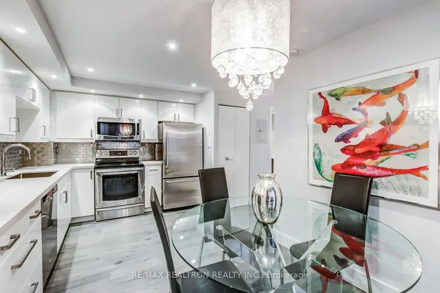 Additional image 2 of 80 Cumberland St Unit 301