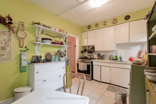 Additional image 14 of 1273 Lansdowne Ave