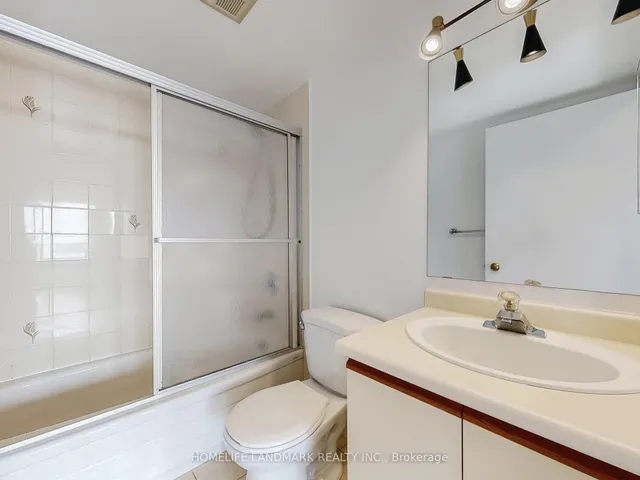 Additional image 21 of 350 Alton Towers Circ Unit 903