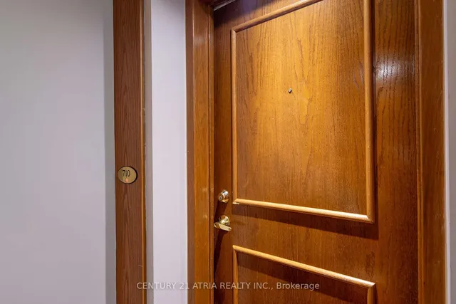 Additional image 46 of 8 Lee Centre Dr Unit 710