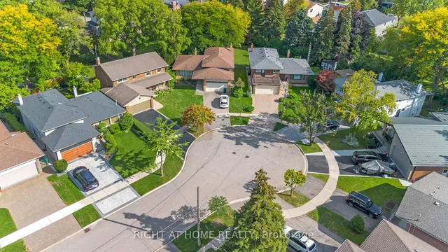 Additional image 2 of 17 Glen Meadow Crt