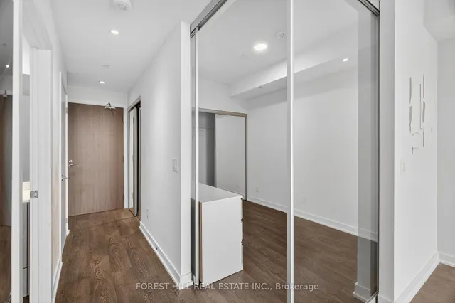 Additional image 4 of 1928 Lake shore Blvd Unit 4009