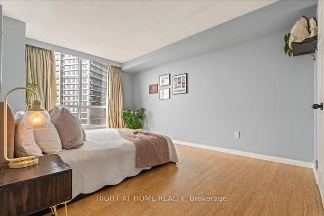 Additional image 18 of 101 Subway Cres Unit 1011
