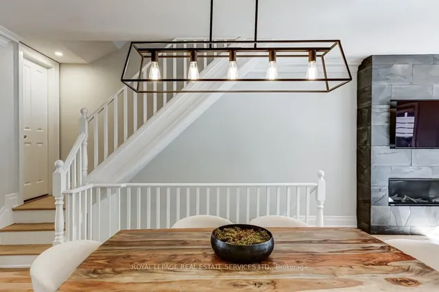 Additional image 11 of 13 Archgate Lane