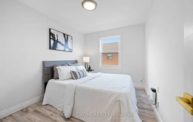 Additional image 28 of 10 Lady York Ave