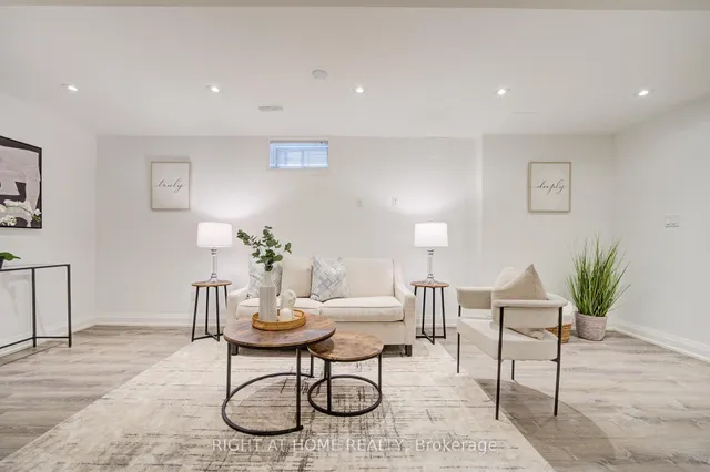 Additional image 31 of 19 Purdy Cres