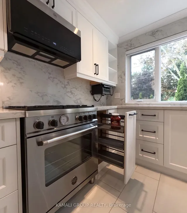 Additional image 9 of 77 Hove St