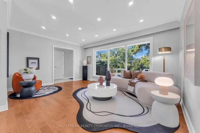 Additional image 9 of 35 Shrewsbury Sq