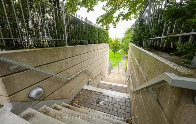 Additional image 48 of 2111 Lake Shore Blvd Unit 606