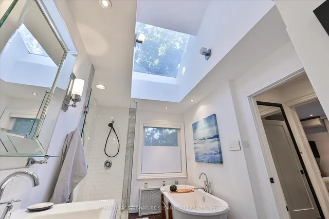 Additional image 28 of 34 Glenwood Cres