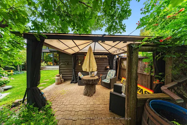 Additional image 48 of 26 Richland Cres