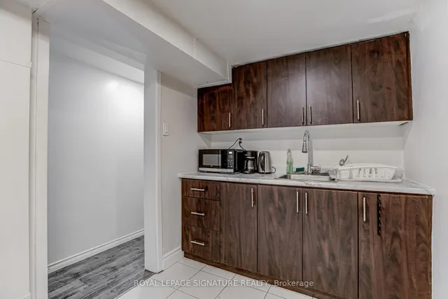 Additional image 26 of 65 Bedle Ave