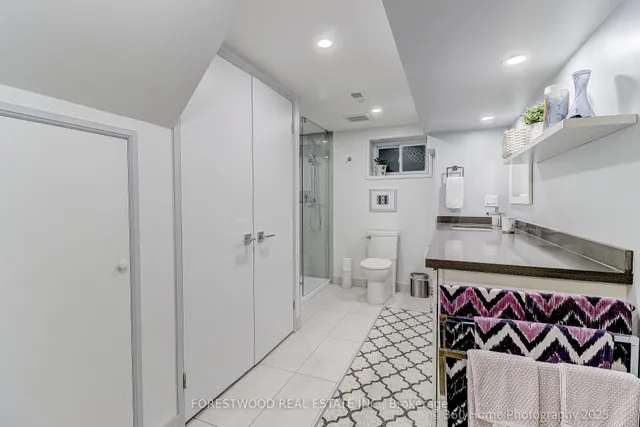 Additional image 34 of 16 Westhead Rd