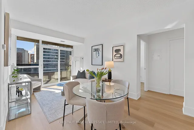 Additional image 3 of 70 Roehampton Ave Unit 719