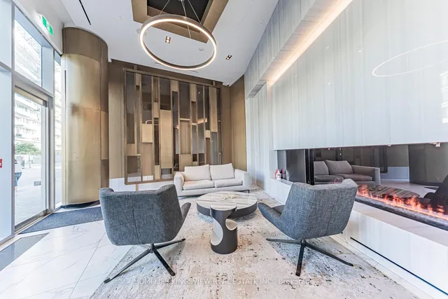 Additional image 43 of 15 Queens Quay Unit 923