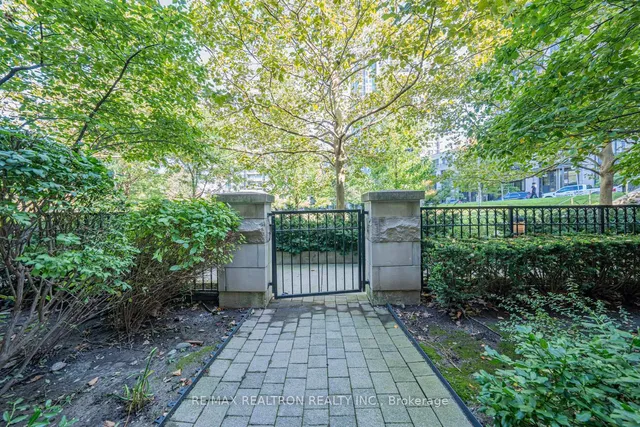 Additional image 3 of 115 Harrison Garden Blvd Unit Th43