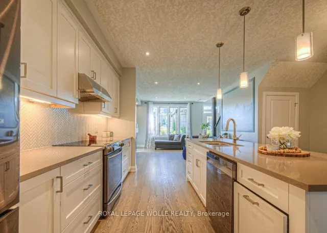 Additional image 13 of 286 Tall Grass Cres