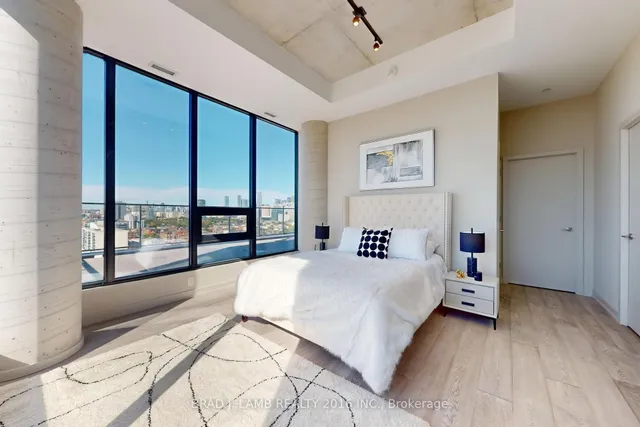 Additional image 17 of 458 Richmond St Unit 1701