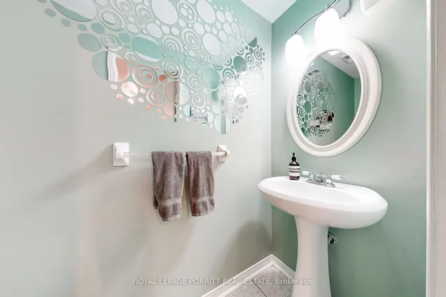 Additional image 16 of 760 Lawrence Ave Unit 174