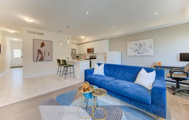 Additional image 21 of 385 Westwood Dr Unit B