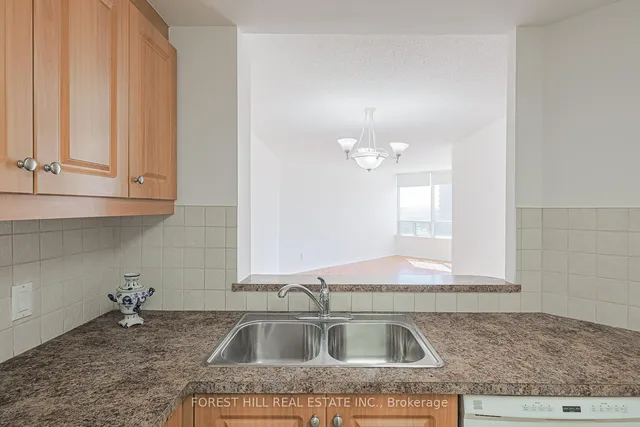 Additional image 15 of 1101 Steeles Ave Unit 809