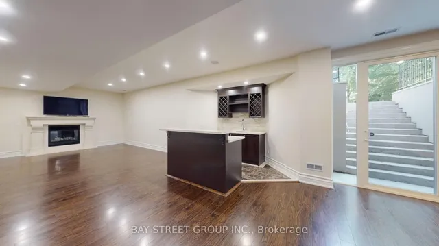 Additional image 45 of 112 Centre Ave