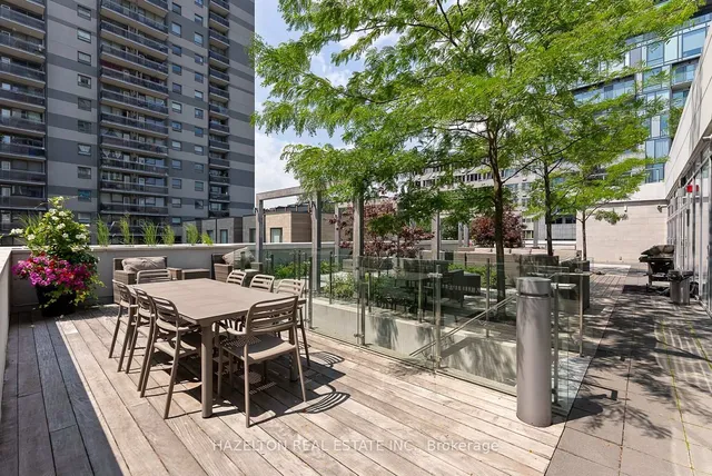 Additional image 23 of 170 Avenue Rd Unit 211