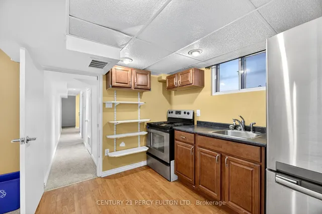 Additional image 17 of 98 Granger Ave