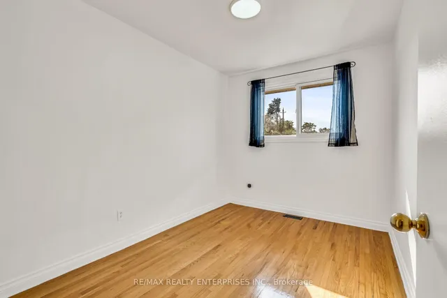 Additional image 27 of 79 Watney Cres