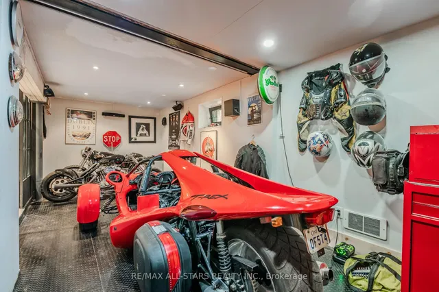 Additional image 34 of 151 Balsam Ave