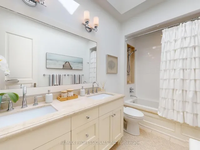 Additional image 30 of 25 Humbervale Blvd