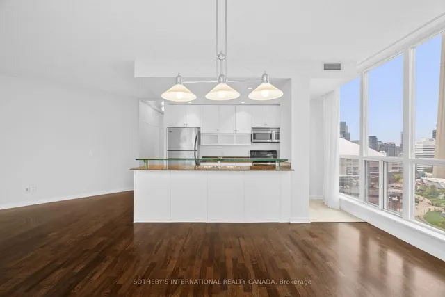 Additional image 11 of 218 Queens Quay Unit 2202
