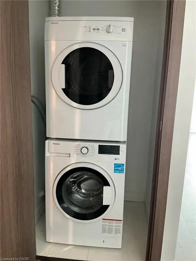 Additional image 18 of 17 Bathurst St Unit 1605