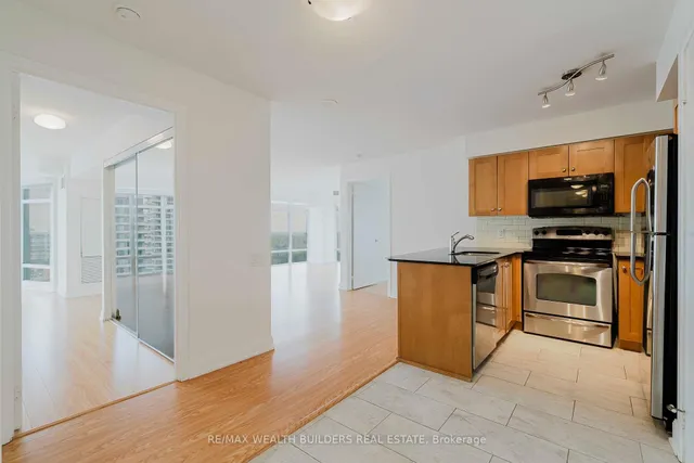 Additional image 27 of 2181 Yonge St Unit 2702