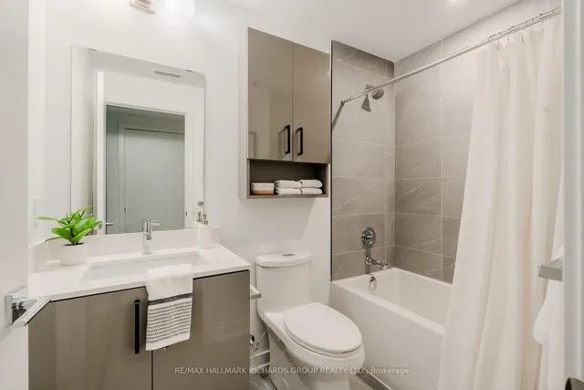 Additional image 18 of 35 Birchcliff Ave Unit 52