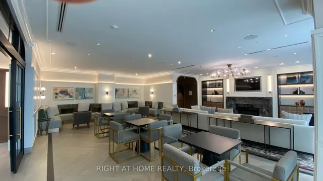 Additional image 10 of 30 Inn On The Park Dr Unit 2901