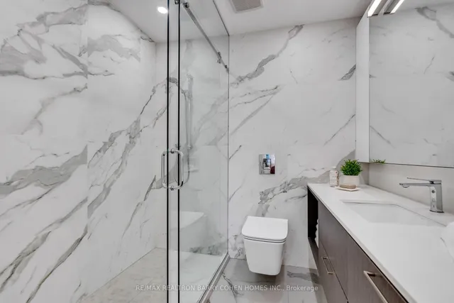 Additional image 34 of 18 Astley Ave