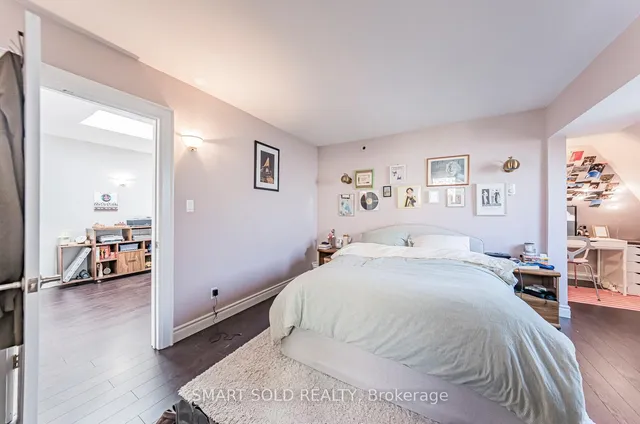 Additional image 38 of 889 Avenue Rd