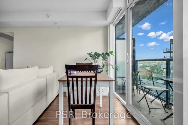 Additional image 8 of 36 Lisgar St Unit 1210E