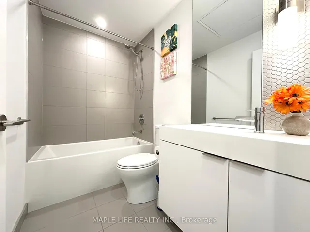 Additional image 9 of 33 Helendale Ave Unit 1901