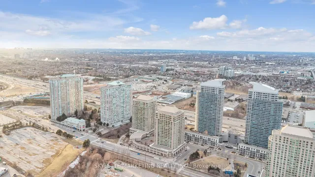 Additional image 43 of 18 Lee Centre Dr Unit PH205