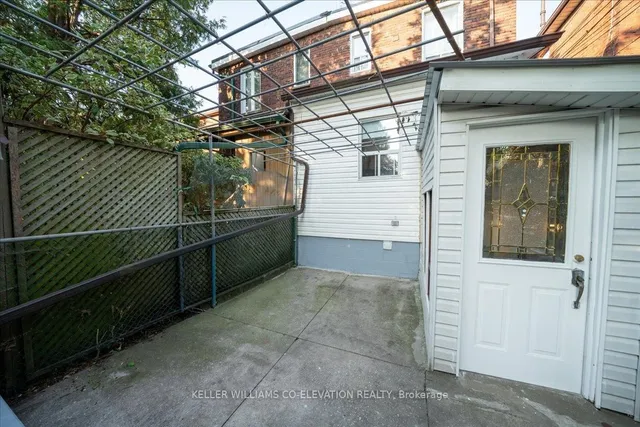 Additional image 33 of 85 Emerson Ave