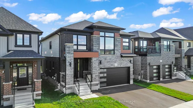 27 Jacob Detweiller Dr