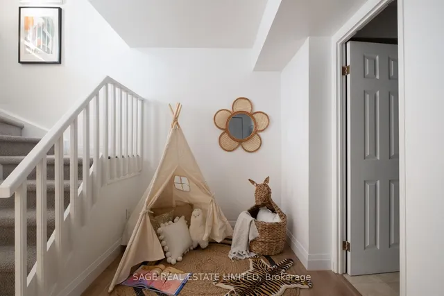 Additional image 20 of 1250 King St Unit 21