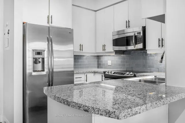 Additional image 11 of 1910 Lake Shore Blvd Blvd Unit 906