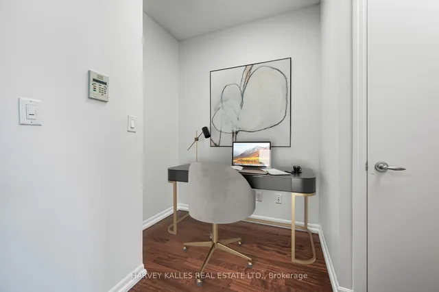 Additional image 10 of 300 Bloor St Unit 1703