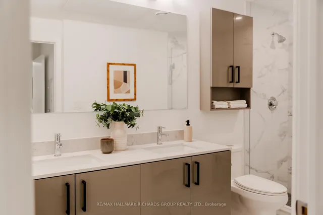 Additional image 16 of 35 Birchcliff Ave Unit 52