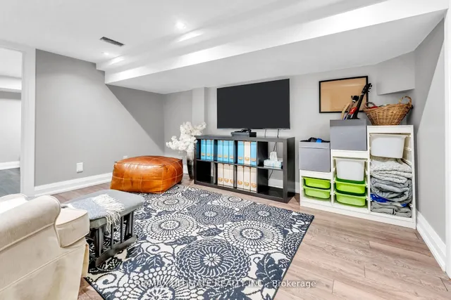 Additional image 32 of 10 Oakdene Cres